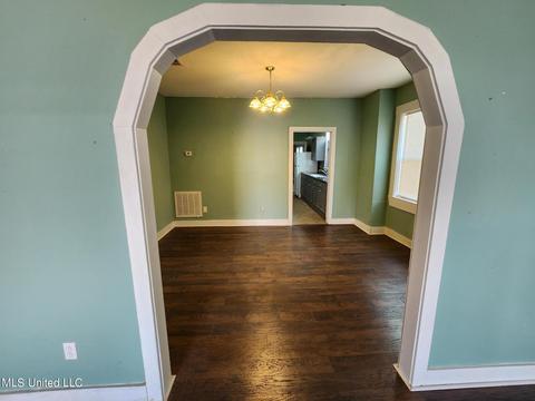 329 Wesley Avenue Ave, Jackson, MS 39202 photo 5