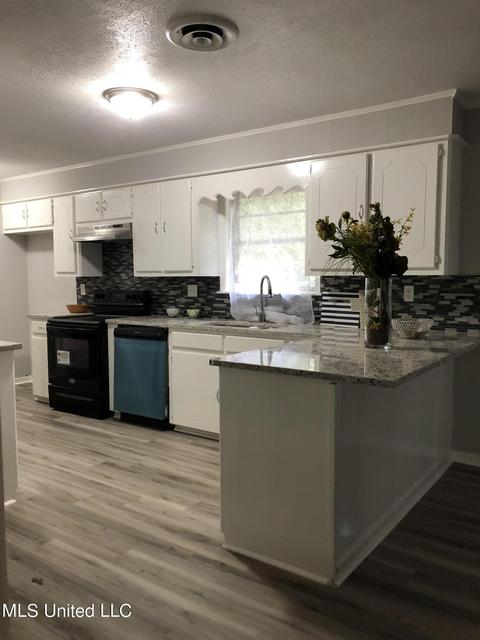 1531 Davis Rd, Terry, MS 39170 photo 6