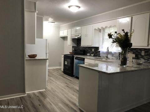 1531 Davis Rd, Terry, MS 39170 photo 8