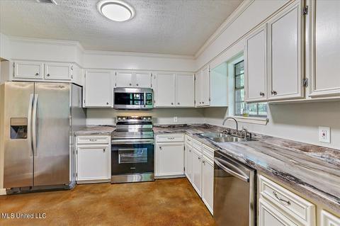 180 S South Eagle Ridge Dr, Florence, MS 39073 photo 18
