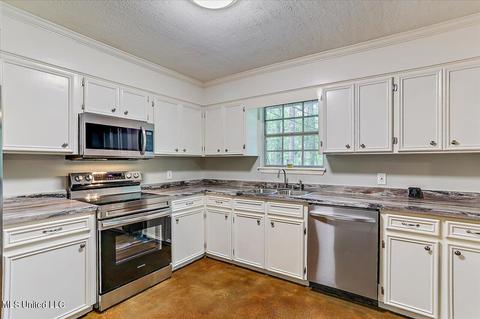 180 S South Eagle Ridge Dr, Florence, MS 39073 photo 19