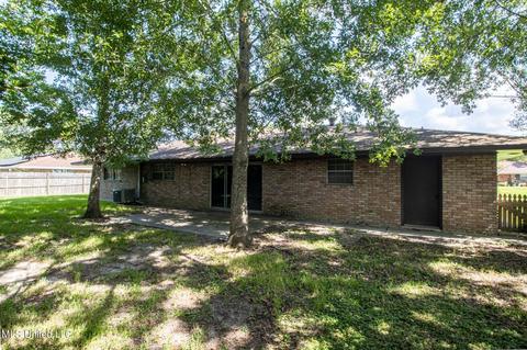 40 Pecan Dr, Long Beach, MS 39560 photo 16