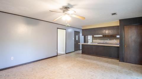 40 Pecan Dr, Long Beach, MS 39560 photo 7