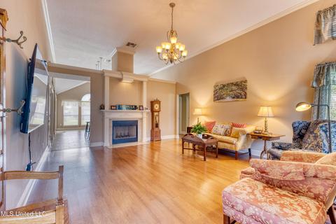8 Chippewa Dr, Picayune, MS 39466 photo 5