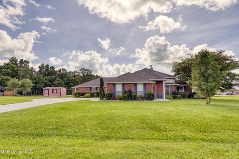 8 Chippewa Dr, Picayune, MS 39466 photo 3