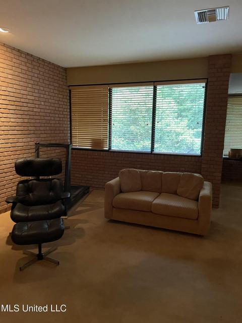 290 Lake Castle Rd, Madison, MS 39110 photo 11