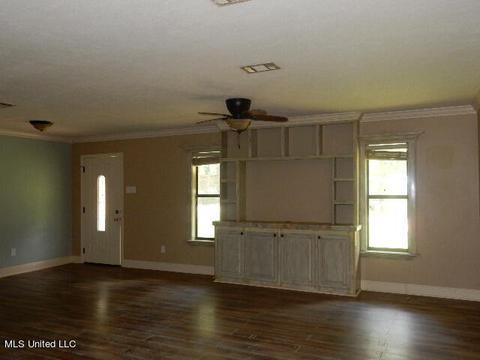 634 Madison St, Brandon, MS 39042 photo 9