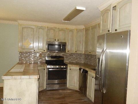 634 Madison St, Brandon, MS 39042 photo 14