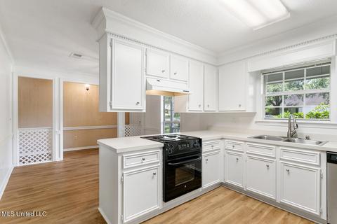 622 Red Oak Dr, Madison, MS 39110 photo 5