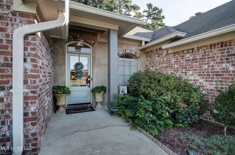 138 Britton Cir, Flowood, MS 39232 photo 2