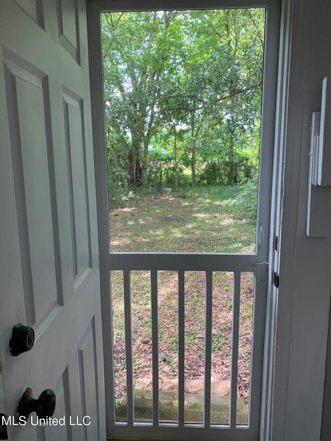 353 Walnut St, Canton, MS 39046 photo 41