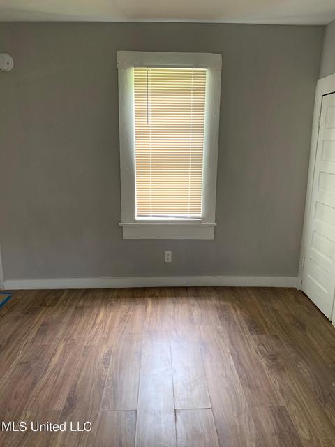 353 Walnut St, Canton, MS 39046 photo 20