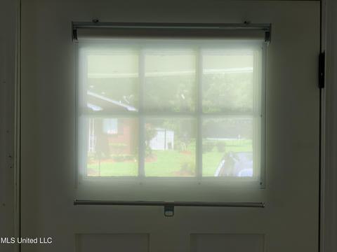 353 Walnut St, Canton, MS 39046 photo 11
