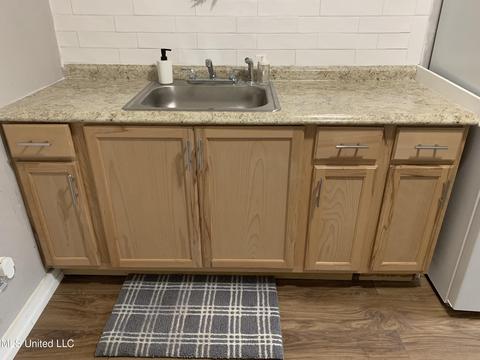 353 Walnut St, Canton, MS 39046 photo 37
