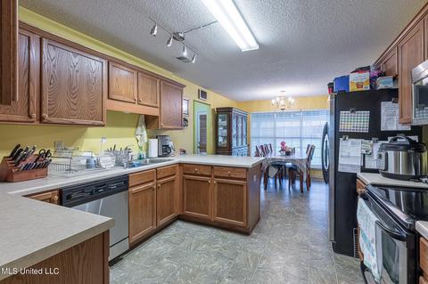 7380 Fox Tree Ln, Olive Branch, MS 38654 photo 8