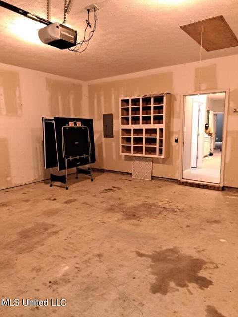 12419 Revolutionary Rd, Moss Point, MS 39562 photo 6