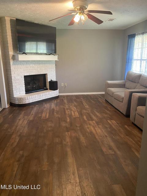 6036 Floral Dr, Jackson, MS 39206 photo 3