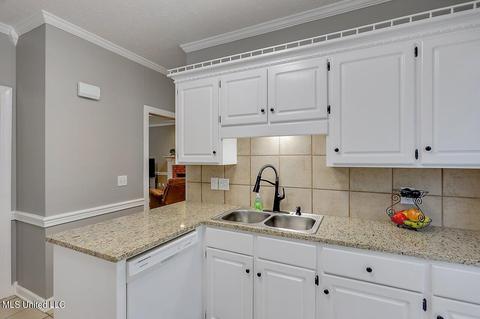 200 Seminole Cir, Terry, MS 39170 photo 12
