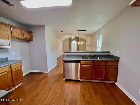 305 Swan Dr, Brandon, MS 39047 photo 6