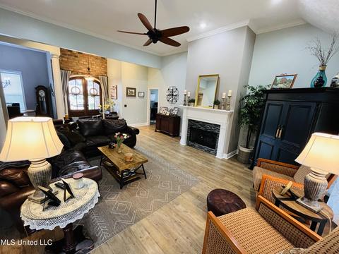 119 Eastside Dr, Brandon, MS 39047 photo 7
