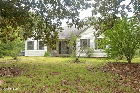 156 Jackson St, Hazlehurst, MS 39083 photo 4