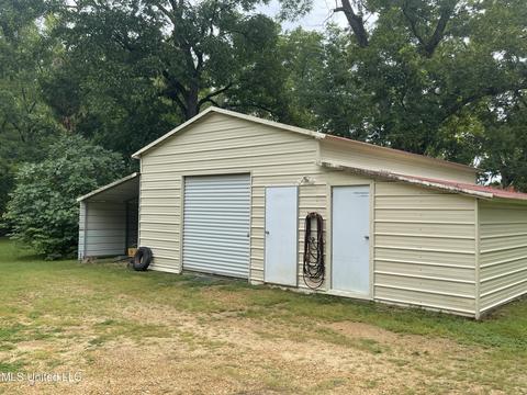 214 Craig St, Como, MS 38619 photo 27