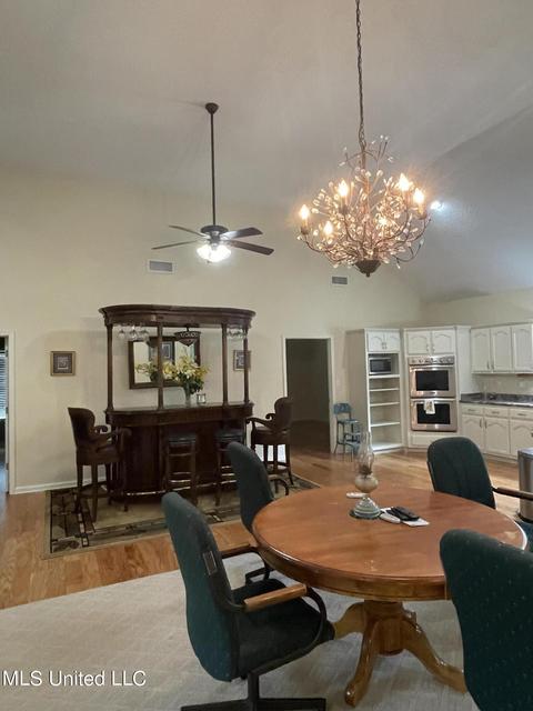 214 Craig St, Como, MS 38619 photo 10