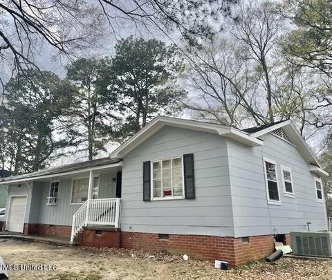 2533 Paden St, Jackson, MS 39204