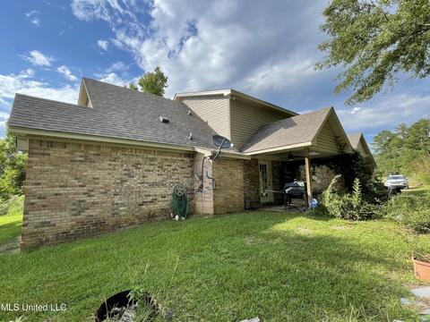 220 Shady Hill Dr, Florence, MS 39073