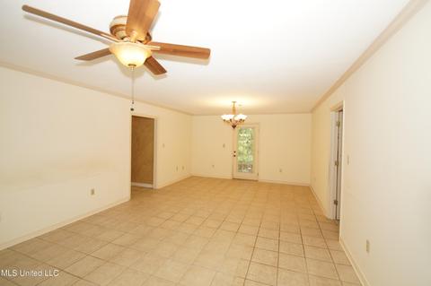 220 Shady Hill Dr, Florence, MS 39073 photo 10