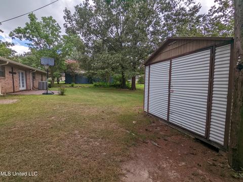 809 Roosevelt Street St, Forest, MS 39074 photo 21