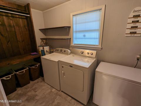 809 Roosevelt Street St, Forest, MS 39074 photo 12