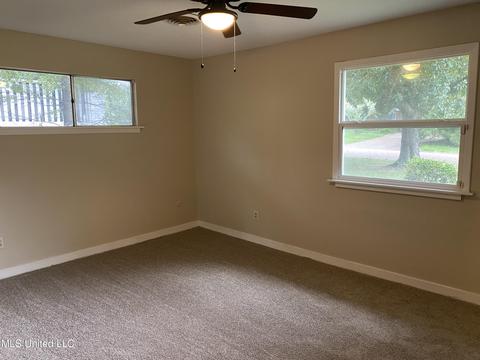 1220 Summer Ln, Jackson, MS 39211 photo 9