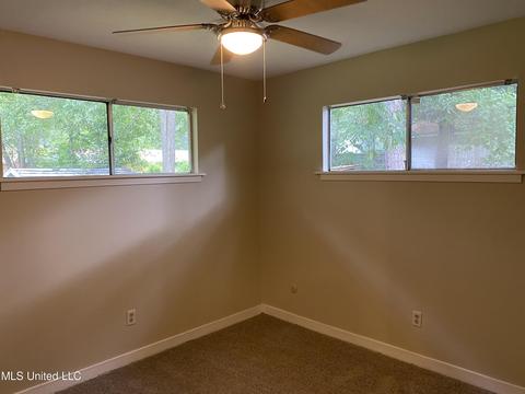 1220 Summer Ln, Jackson, MS 39211 photo 11