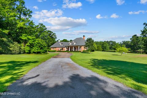 969 Luckney Rd, Brandon, MS 39047 photo 2