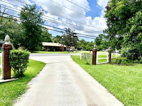 6513 Grierson St, Moss Point, MS 39563 photo 24