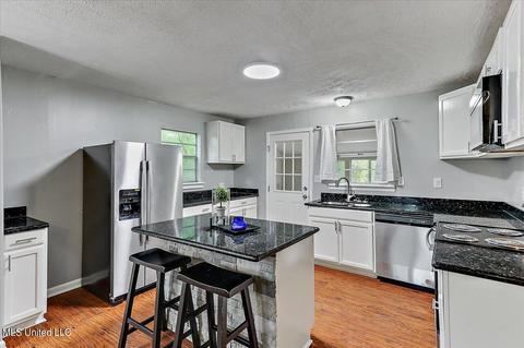 1303 Hickory Ln, Terry, MS 39170 photo 10