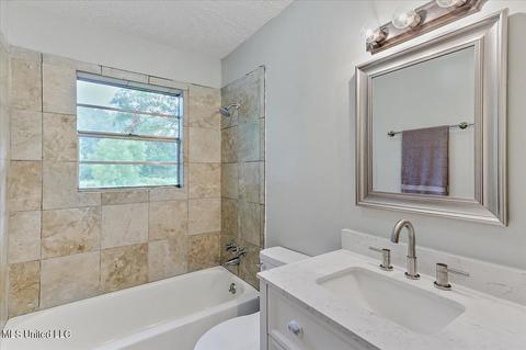 1303 Hickory Ln, Terry, MS 39170 photo 16
