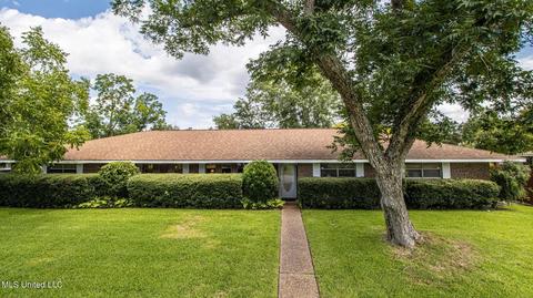29 Pecan Dr, Long Beach, MS 39560 photo 1