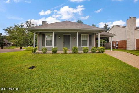 132 Eagle Dr, Brandon, MS 39047 photo 1