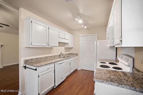 132 Eagle Dr, Brandon, MS 39047 photo 11