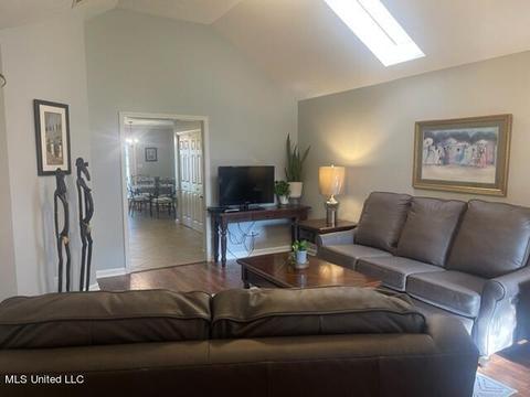 4828 Chastain Dr, Jackson, MS 39206 photo 5