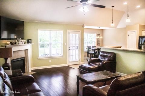 7715 Morningside Cv, Walls, MS 38680 photo 4
