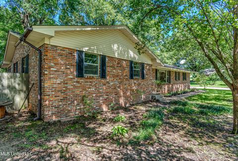 100 High St, Brandon, MS 39042 photo 3