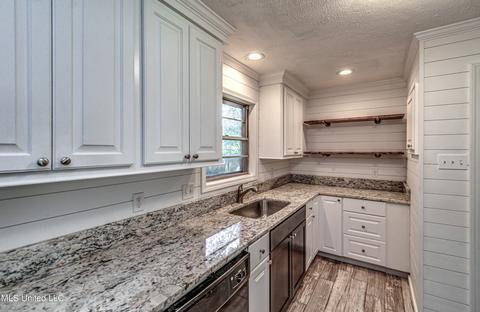 100 High St, Brandon, MS 39042 photo 16