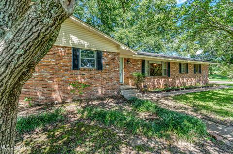 100 High St, Brandon, MS 39042 photo 4