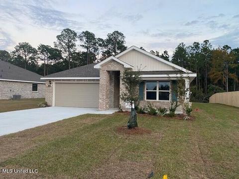 1018 Enclave Cir, Long Beach, MS 39560 photo 1