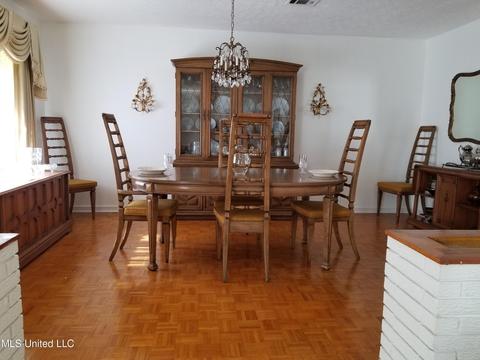 2315 Montebello Dr, Jackson, MS 39213 photo 4