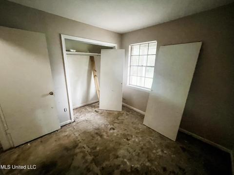 4100 Delmar Cir, Moss Point, MS 39563 photo 23