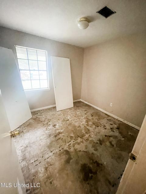 4100 Delmar Cir, Moss Point, MS 39563 photo 24